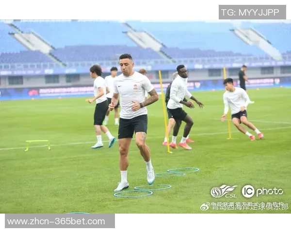 海港队备战海牛之战主场热身赛迎战西海岸 海港队备战海牛之战主场热身赛迎战西海岸