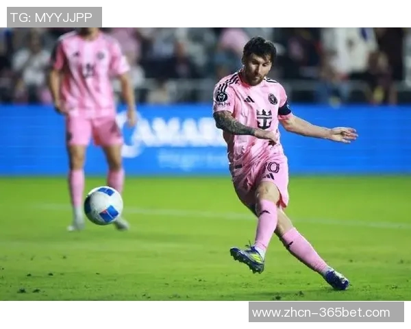 梅西助攻阿连德破门迈阿密1-0领先展现强大实力