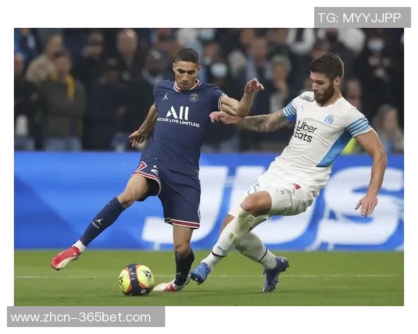 法甲分析:巴黎圣日耳曼轻松战胜洛里昂马赛主场顺利取胜 法甲分析:巴黎圣日耳曼轻松战胜洛里昂马赛主场顺利取胜