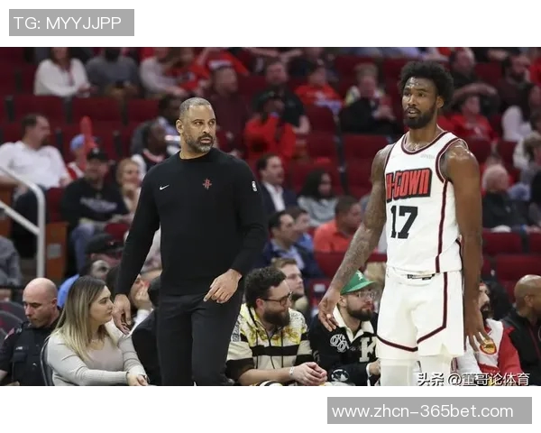 乌度卡确认亚当斯缺席对阵爵士伊森出战待定其他队员状态良好 乌度卡确认亚当斯缺席对阵爵士伊森出战待定其他队员状态良好